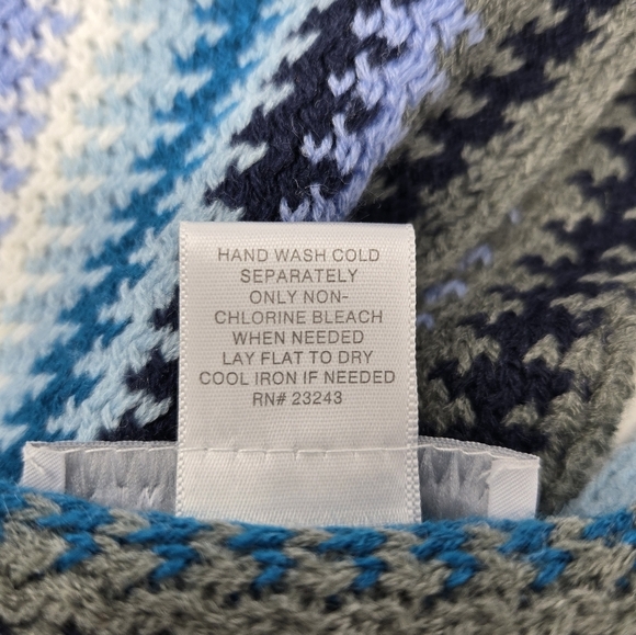 NEW YORK & COMPANY KNITWEAR LONG SCARF FRINGE ENDS BLUE TEAL CROCHET WOMEN OS - Picture 12 of 12